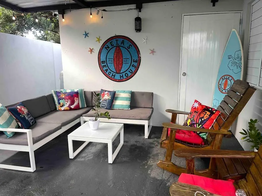 Nela'S Beach House Arecibo Holiday home